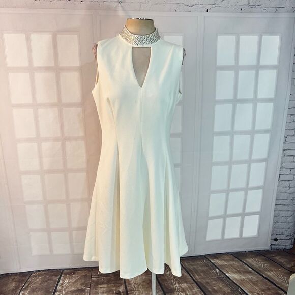 Calvin Klein Off White Sleeveless Embellished High Neck Fit & Flare Dress Sz 12 - Picture 1 of 10